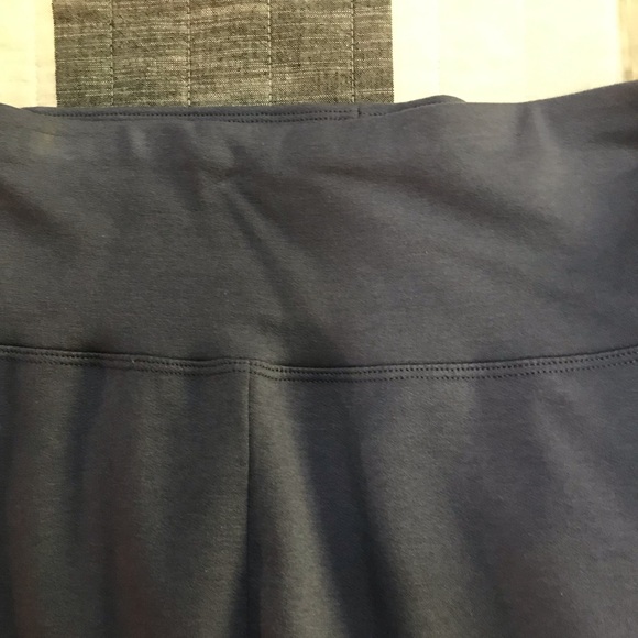 Eileen Fisher NWT Tencel/ Lyocell Corn flower Blue Leggings - XS - Picture 5 of 6